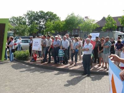 DEMO vor dem Rathaus  - 