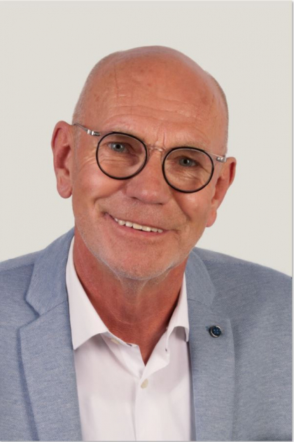 Beisitzer  Heinz Bröer